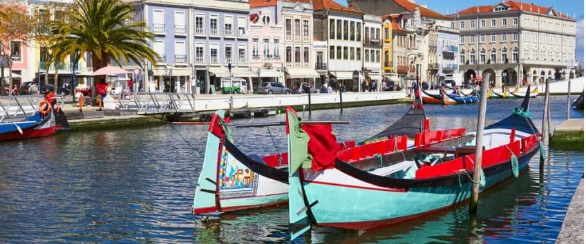 LA “VILLE D’EAU” - DÉCOUVREZ TOUT SUR L'ART, LA CULTURE ET LES CANAUX DE CETTE MAGNIFIQUE VILLE.
